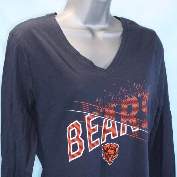 Team Apparel Tops - Chicago Bears Long Sleeve V-Neck Tee Women's Size Medium
